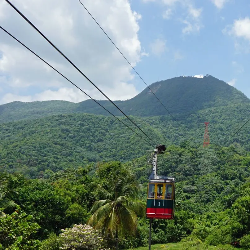 Isabel-de-Torres-Mountain-