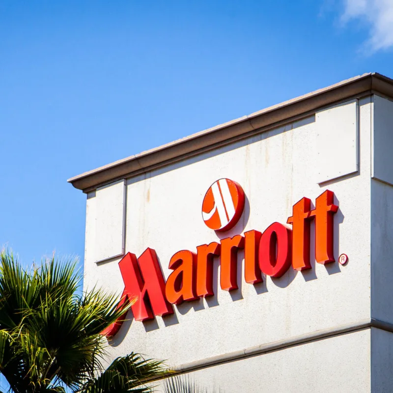 Marriott sign