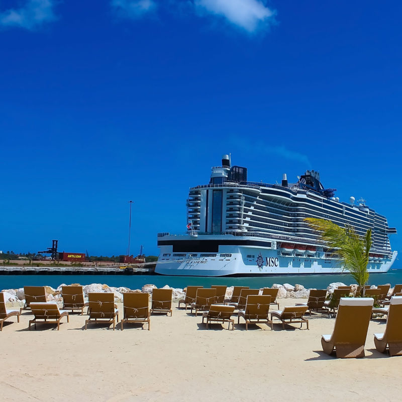 cruise ship in Dominican Republic