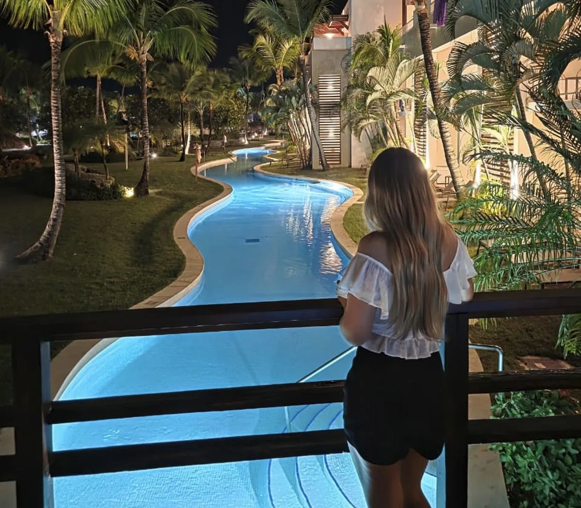 Breathless Club Swim out suite original photo by Trevor Kucheran