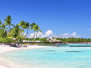 5 Reasons Why Travelers Are Choosing Punta Cana Over Cancun This Year