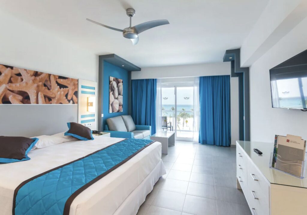RIU Republica