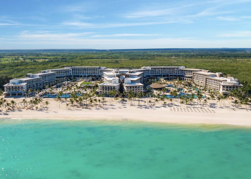 These 2 Punta Cana Resorts Almost Guarantee The Perfect Holiday (Right Beside Each Other)