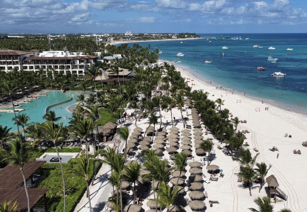 Why A Punta Cana Vacation Is A Cheaper Getaway Than Mexico This Winter
